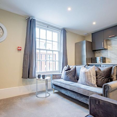 Host & Stay - Shaw Street Suite วุร์สเตอร์ ภายนอก รูปภาพ